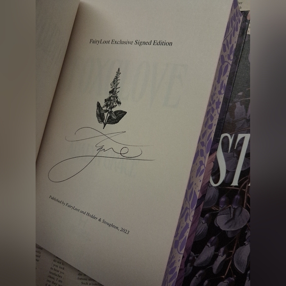 Belladonna, Foxglove & Wisteria by Adalyn Grace *Fairyloot Edition* - Picture 9 of 14